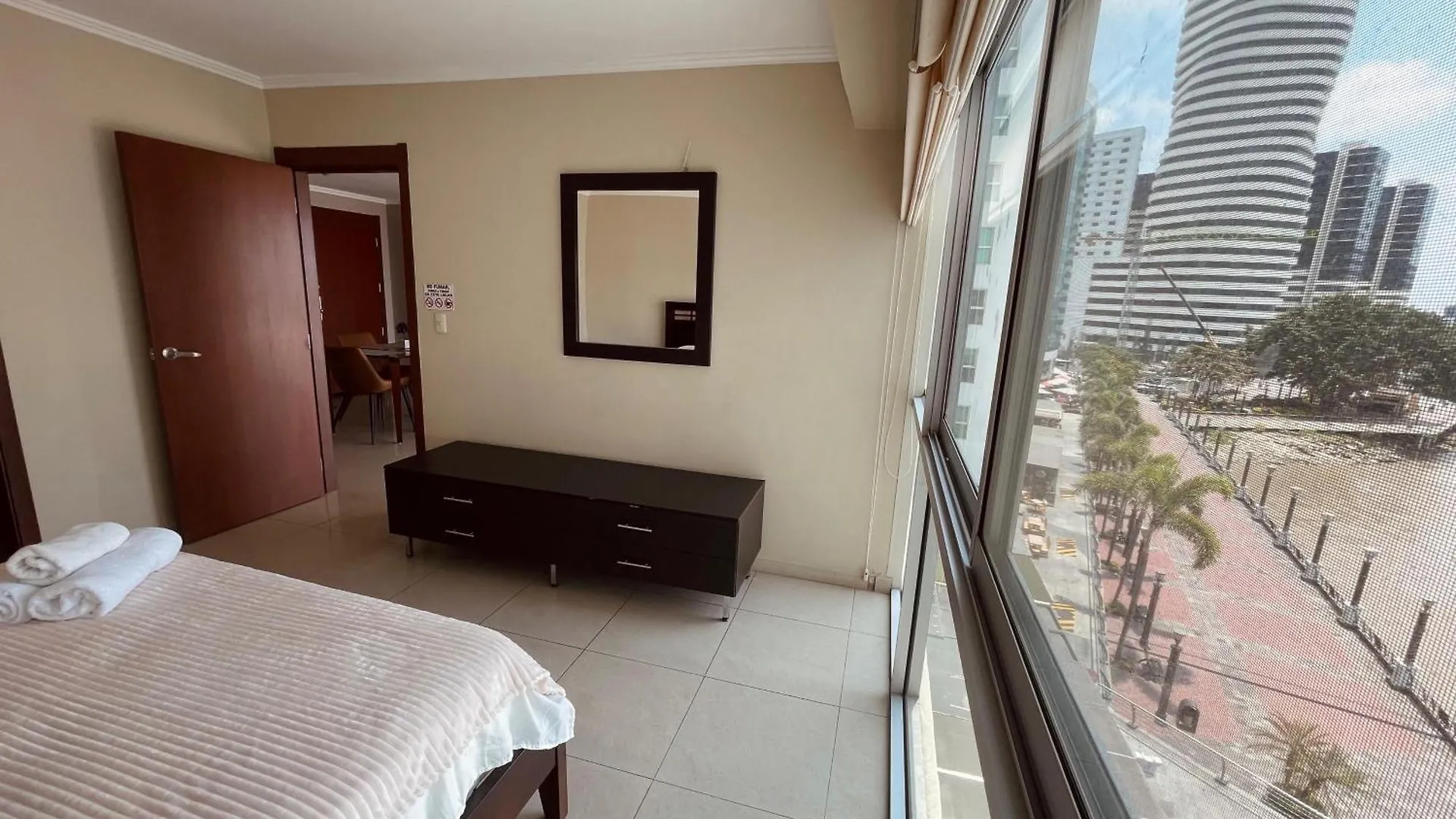 Apartment Suite Frente Al Rio En Puerto Santa Ana Riverfront Guayaquil