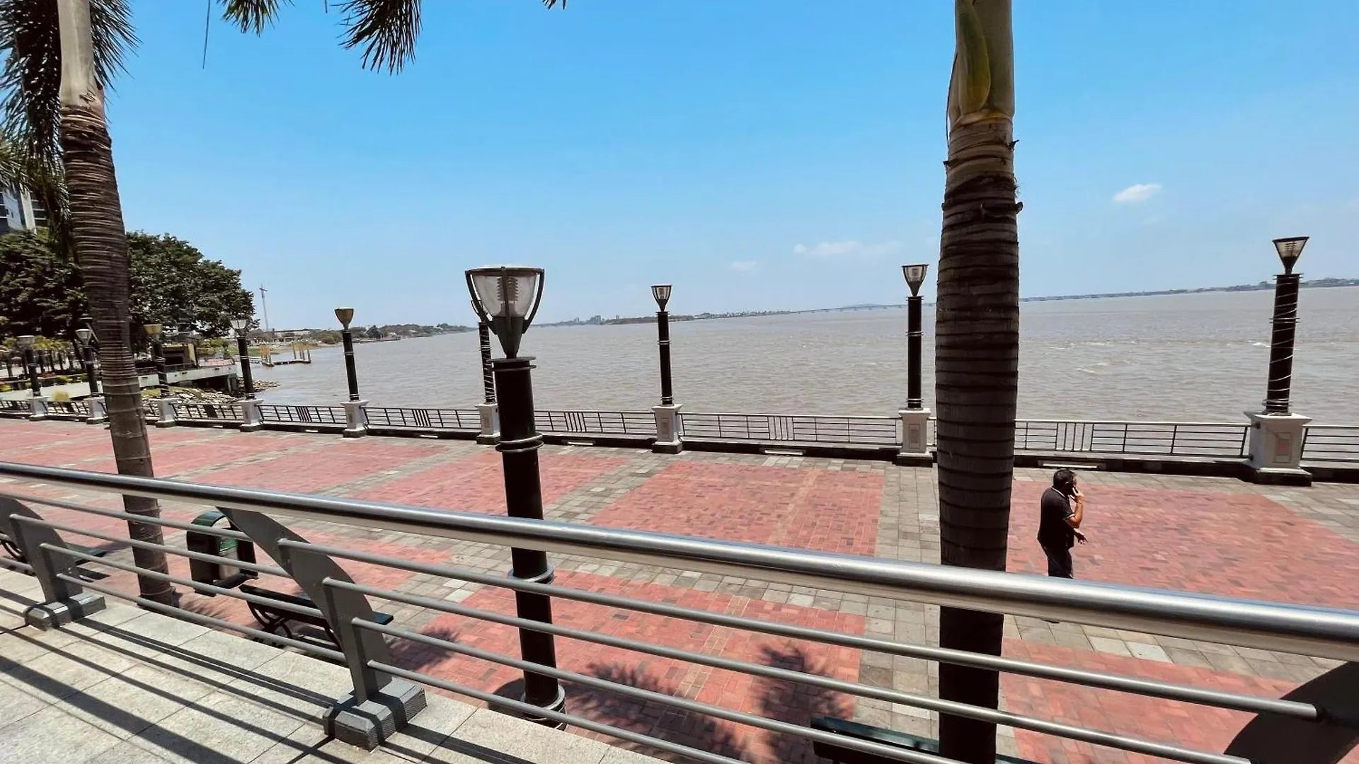 Apartment Suite Frente Al Rio En Puerto Santa Ana Riverfront Guayaquil