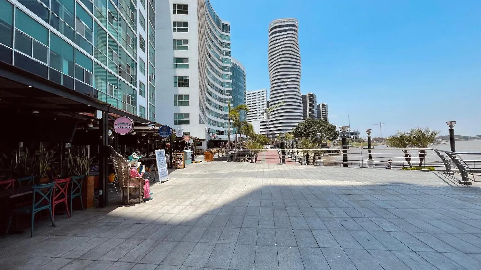 Apartment Suite Frente Al Rio En Puerto Santa Ana Riverfront Guayaquil