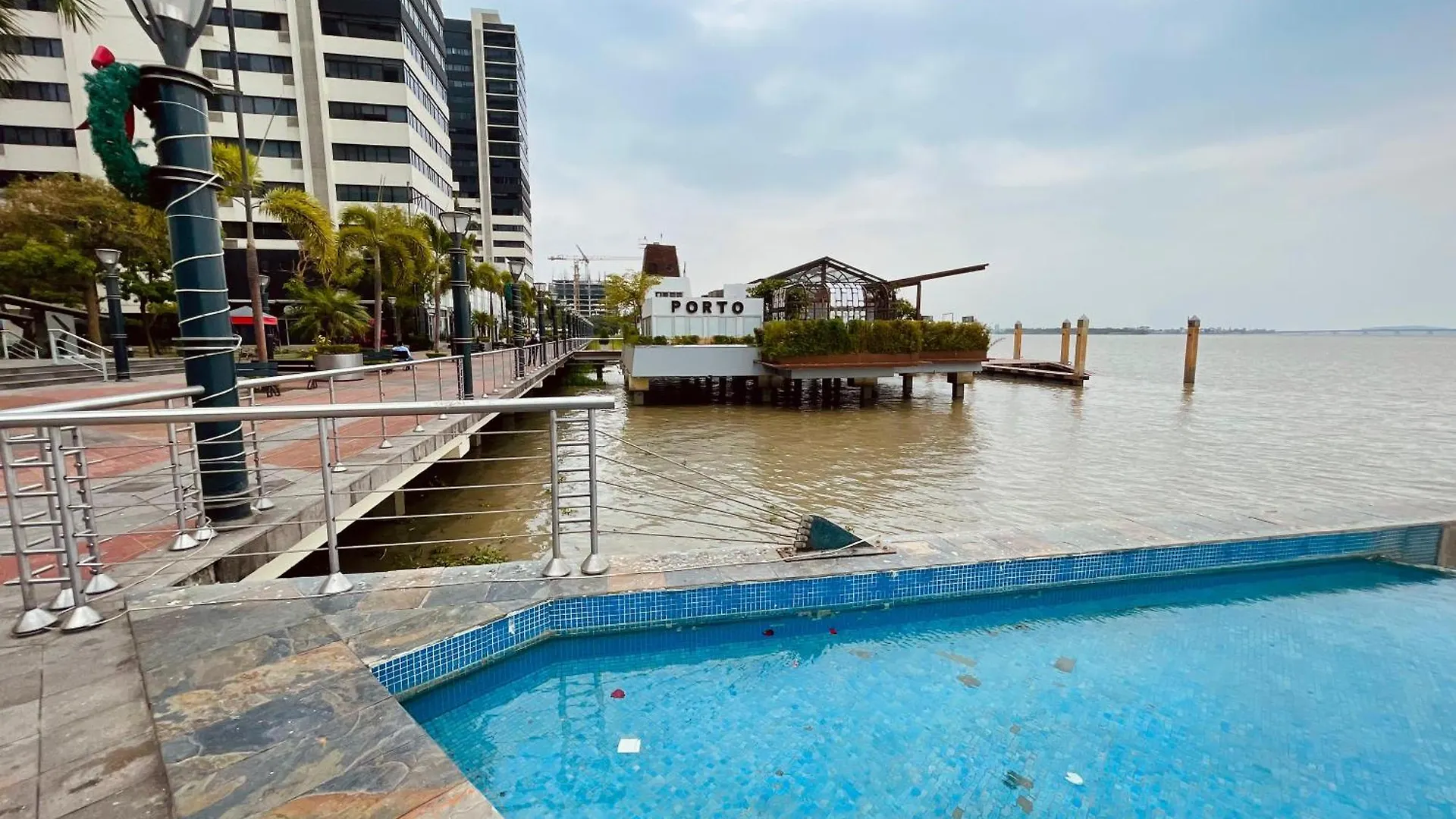 Apartment Suite Frente Al Rio En Puerto Santa Ana Riverfront Guayaquil