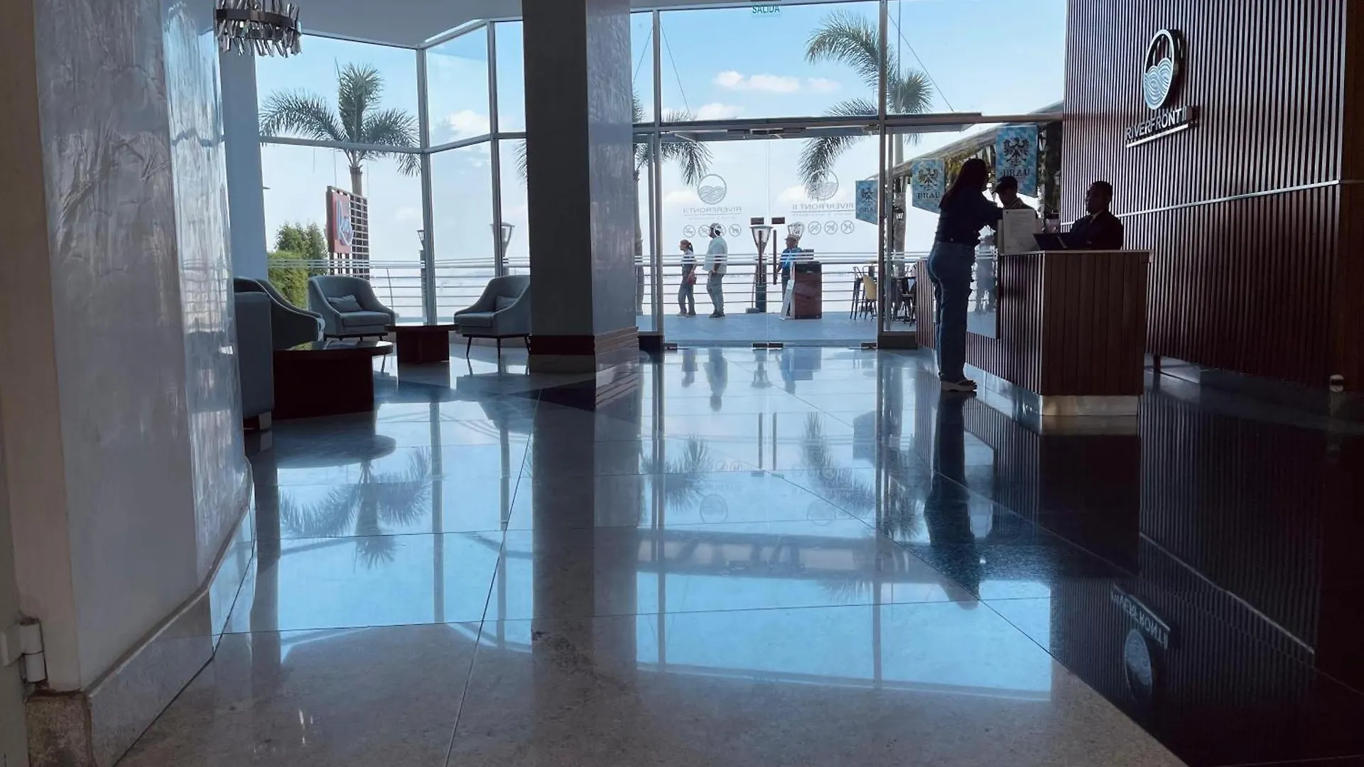 公寓 Suite Frente Al Rio En Puerto Santa Ana Riverfront 瓜亚基尔 厄瓜多尔